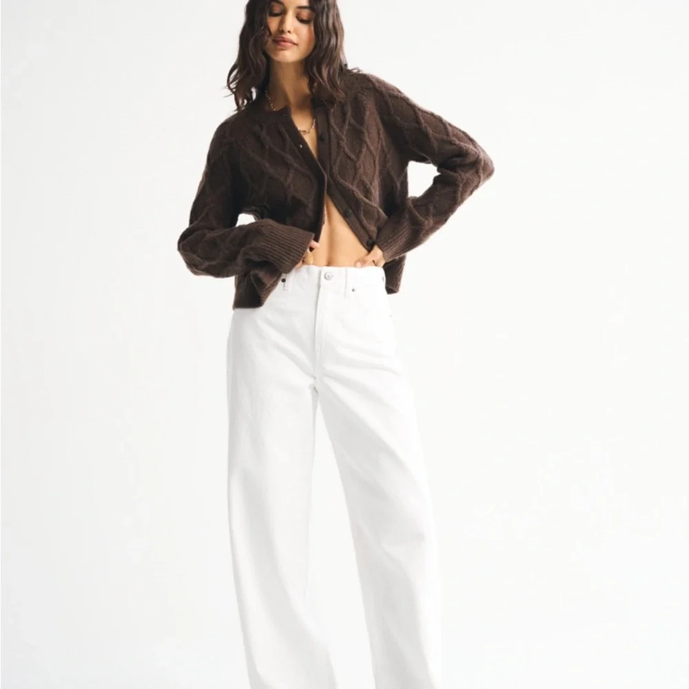 Abercrombie and Fitch High Rise Wide Leg Jean white size 32 long NWT - Picture 6 of 13